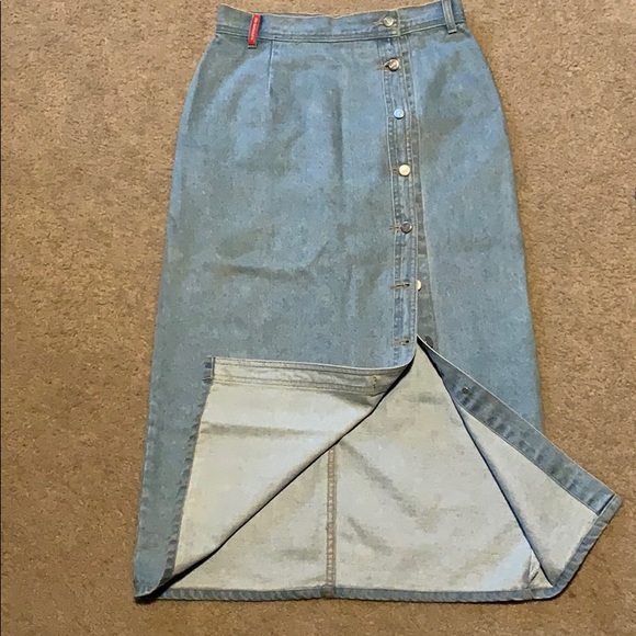 Light blue denim midi skirt - Picture 2 of 5